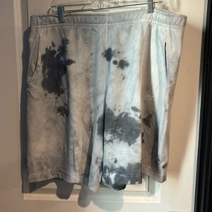 Nike tie dye drawstring shorts XL cream gray